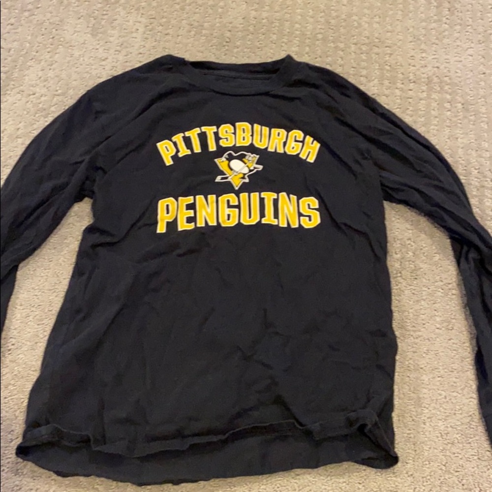Penguins t shirt
